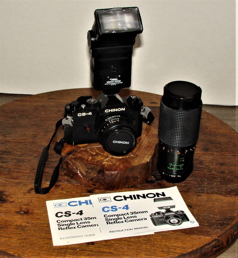 35mm Camera SLRWith 2 LensesFlash n PaperworkNice Compact 35mm Camera