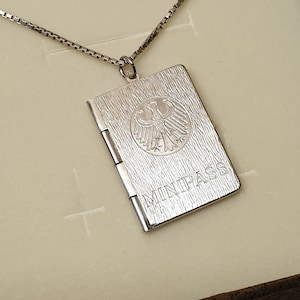 Pendant without chain medallion book minipass eagle silver 835 rare SKA1689