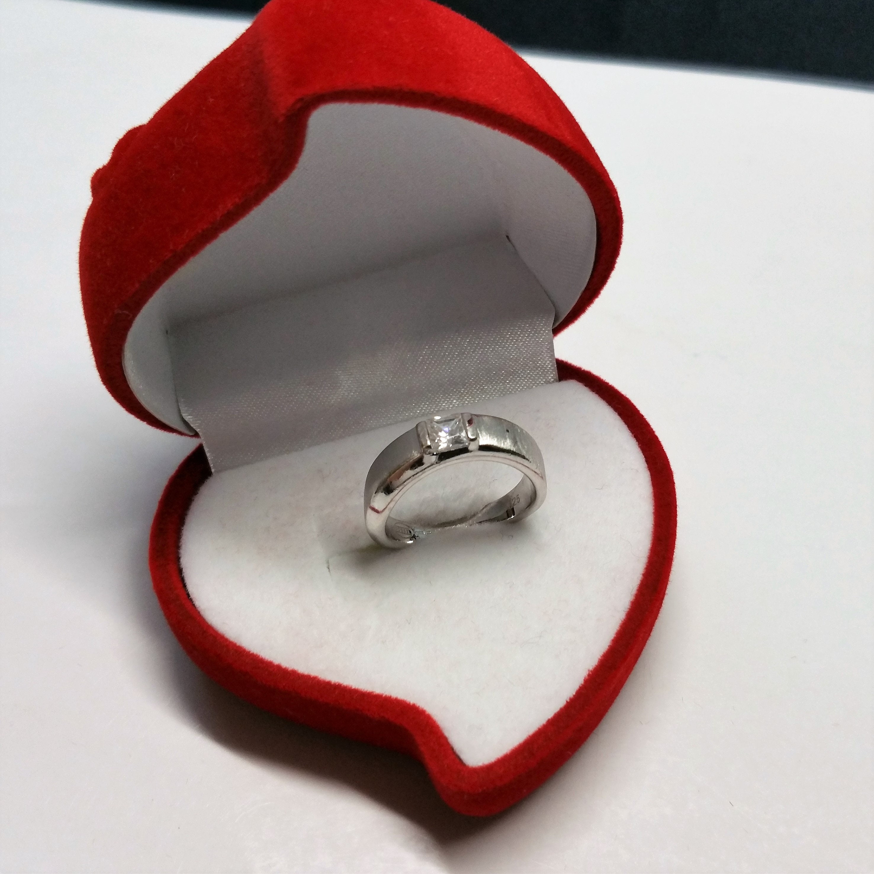 16.1 Mm Silver Ring Silver 925 Crystal Vintage Elegant SR957 16.1 Mm Silver Ring Silver 925 Crystal Vintage Elegant SR957