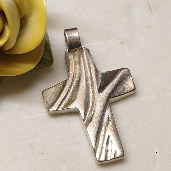 Produktbild von Kreuz Anhänger Silber 925 Filigran Floral Modern 28x14mm