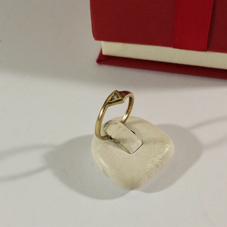 15.7mm Ring Gold 333 with Crystal classy Vintage RARE GR388