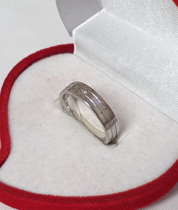 15,5 mm Eleganter Ring Silber 925 Diamant Steinche