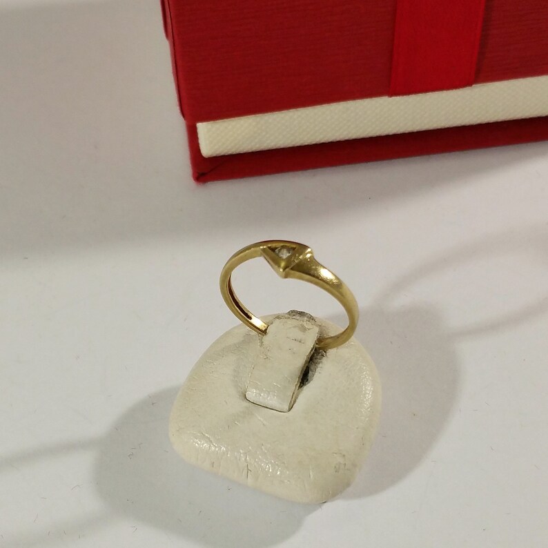 15.7mm Ring Gold 333 with Crystal classy Vintage RARE GR388