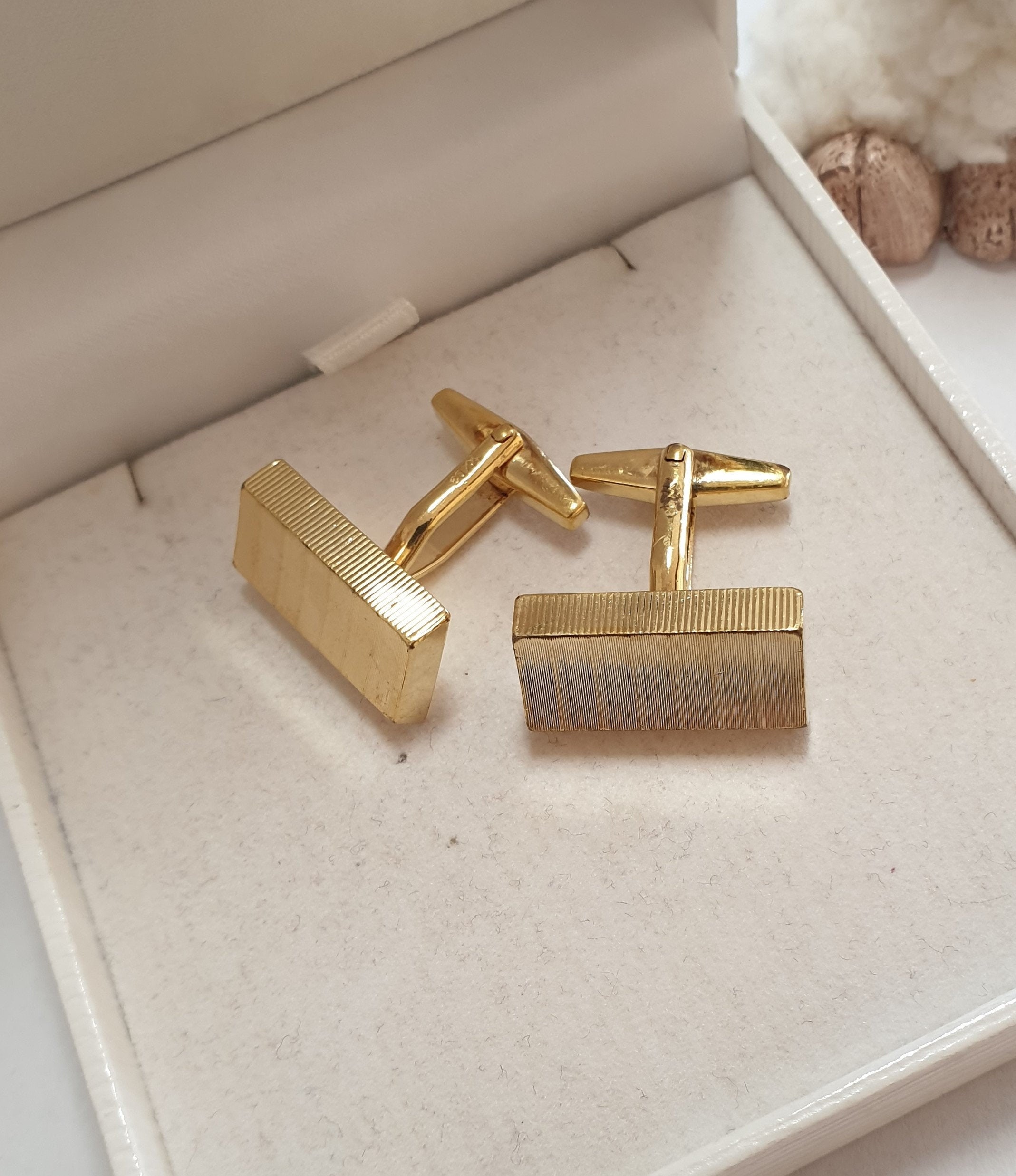 Jonwo 14K Vergoldete Manschettenknöpfe Herren - Quadratische Cufflinks Mit Blauen Kristallen