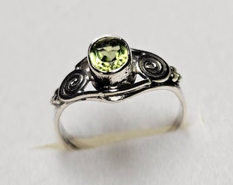 17,4 mm Nostalgischer Ring Silber 925 Kristall grün Vintage elegant selten rar SR1325