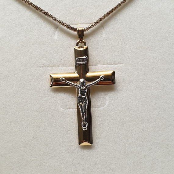Gold cross pendant without chain deals