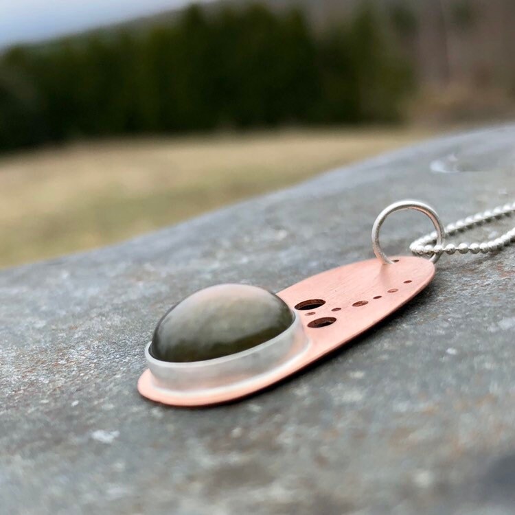•GUIDE• labradorite + mixed metal necklace (26
