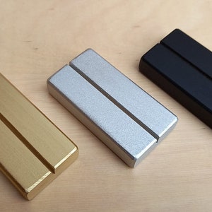 Set van 10 houten plaatskaarthouders voor bruiloften, zwart goud zilver houder, houten kaarthouder, bordhouder, plaatskaarthouder, fotohouder
