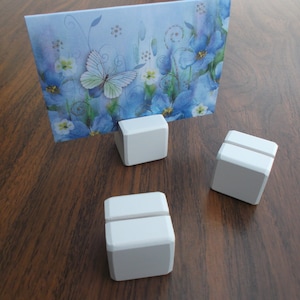 10 piccoli supporti in legno bianchi per matrimoni, porta segnaposto, portaoggetti bianchi, cubo bianco, mini supporti da tavolo in legno, porta inviti