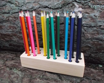 Wooden pencil holder, Pen holder, Wooden desk organizer, Office organizer, Home decor, Christmas gift, desk accessories, Paint brush holder