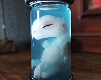 Silicona de platino, feto de dragón blanco en frasco, 4", miniaturas