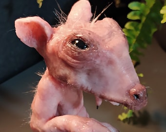 Silicona de platino, Rata roedor, Criatura de fantasía, figura sobre base de resina, 16 cm