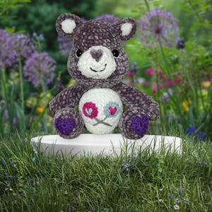 Little bear sharing