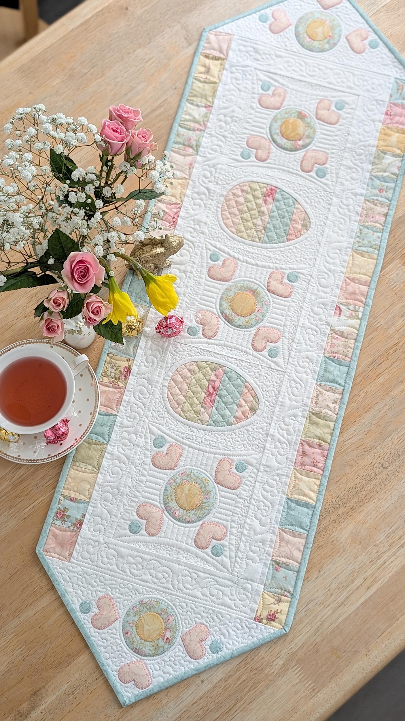 Easter Floral Egg Scrap Quilt Table Runner Pattern (PDF Digital) - Etsy