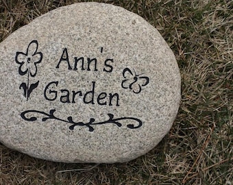 Piedra de jardín grabada a medida n.° 2