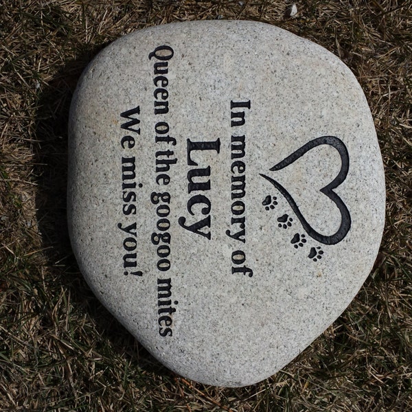 REAL STONE - Personalized Custom Engraved Pet Memorial Stone, Pet Memorial Rock,pet memorial stone, Pet Memorial Garden Stone, Dog, Cat