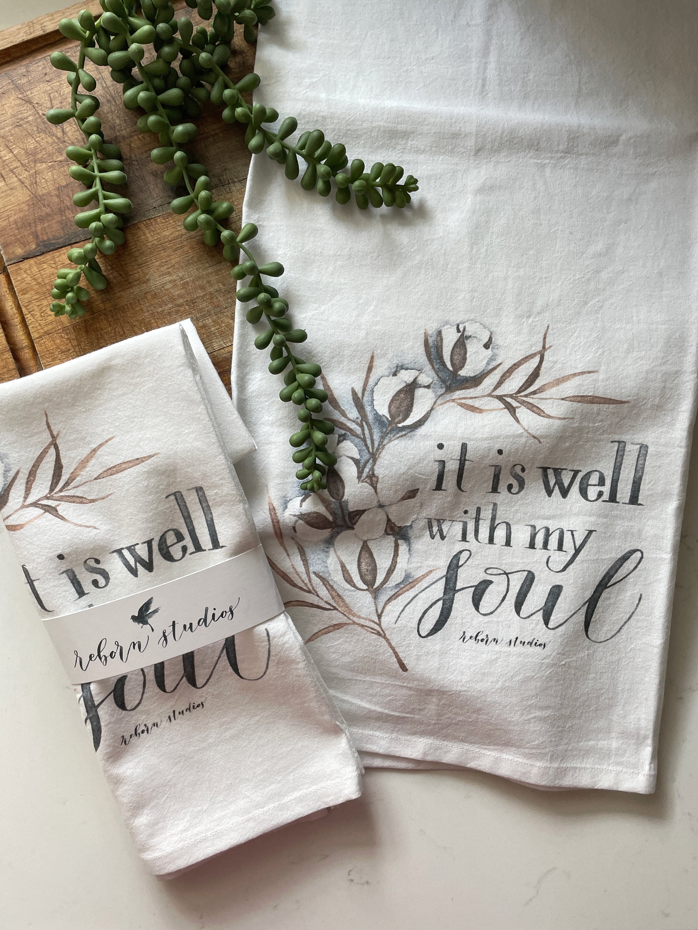 Cute Kitchen Towels, Fun Dish Towels with Faith, Blessed, Family, Love & Dreams Theme, 5 Flour Sack Towels, White