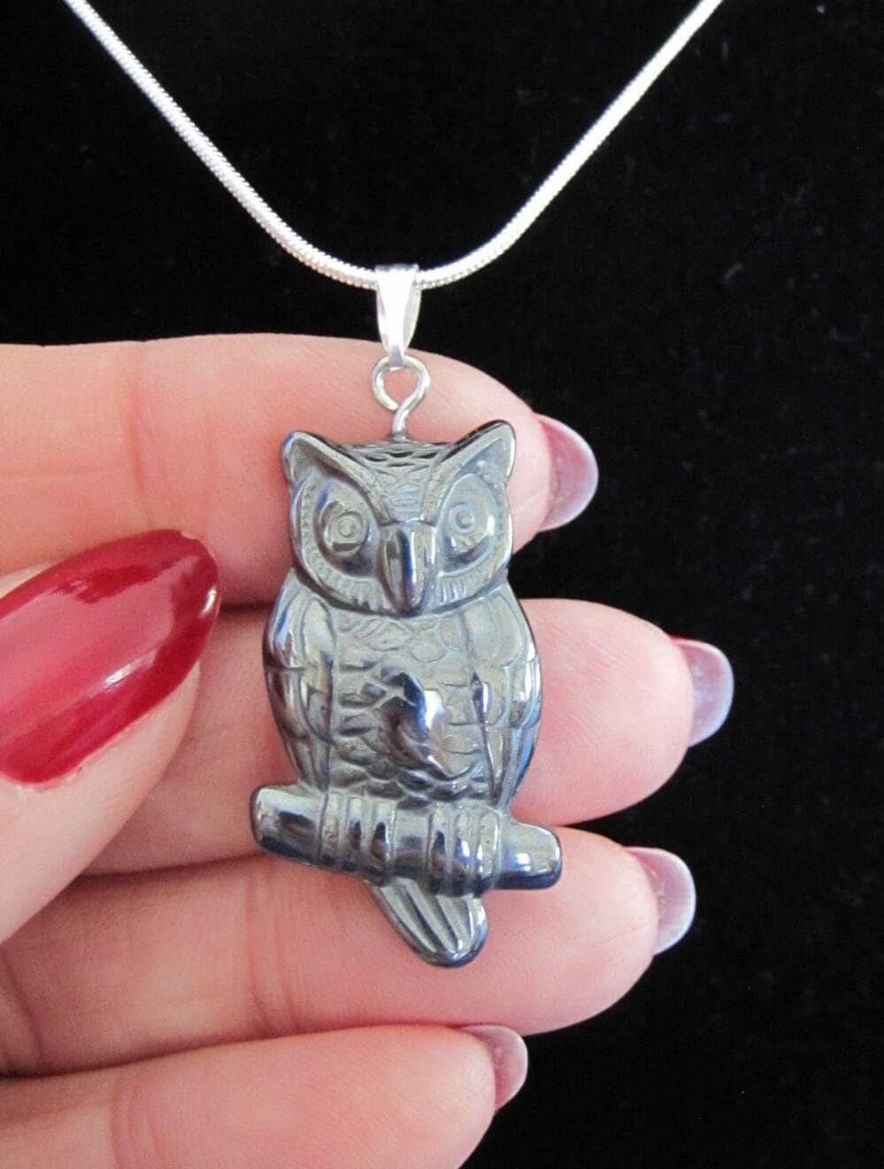 Striking carved Hematite Owl pendant with free 18 inch 925 stamped silver snake chain. Great Unisex