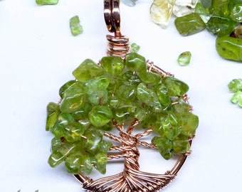 Peridot Crystals Tree of Life Pendant Antiqued Copper Wire Wrapped Natural Gemstone Nekclace Jewelry Crystal Healing Mba Handmade