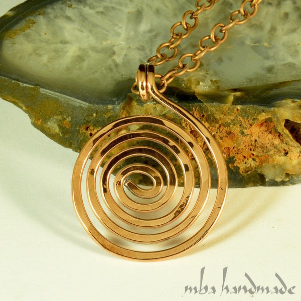 Hammered Pure Copper Spiral Pendant Handcrafted by Mba Handmade - Unique Jewelry - Unisex