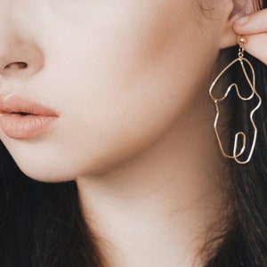 Unique Face Earrings Statement Jewelry Exclusive handmade earrings head earrings golden wire human face fashion metal hands earrings tumblr image 8