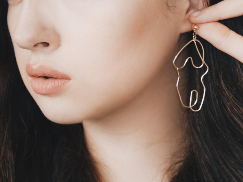 Unique Face Earrings Statement Jewelry Exclusive handmade earrings head earrings golden wire human face fashion metal hands earrings tumblr image 8