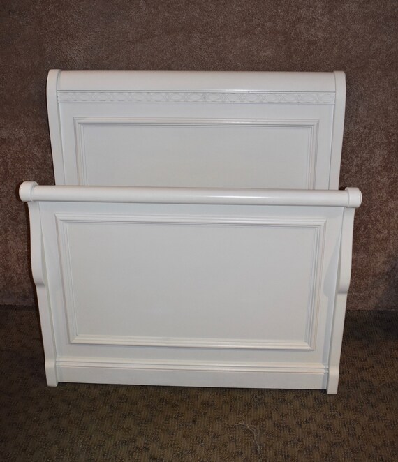Lexington Youth Cottage Style Twin Size Sleigh Bed W Rails