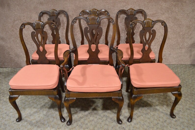 Vintage Set of 6 Walnut Queen Anne Chairs