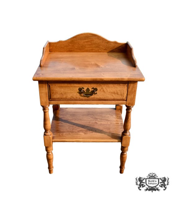Vintage Heywood Wakefield Americana Style Maple One Drawer Side Table w/Gallery