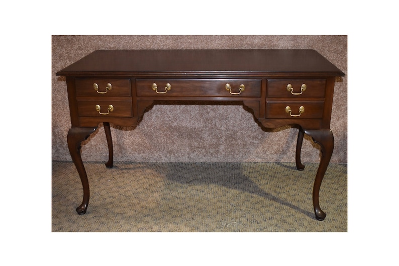 Queen Anne Desk >> Vintage Ethan Allen Queen Anne Desk Writing Table Queen Anne Desk >> Vintage Ethan Allen Queen Anne Desk Writing Table