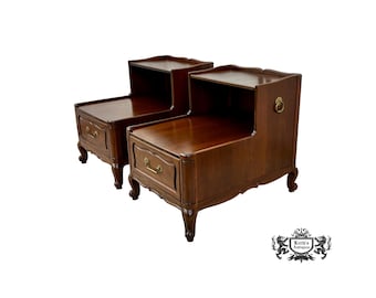 Heritage Henredon Vintage French Louis XV Style Pair of Walnut Two-Tier Side Table