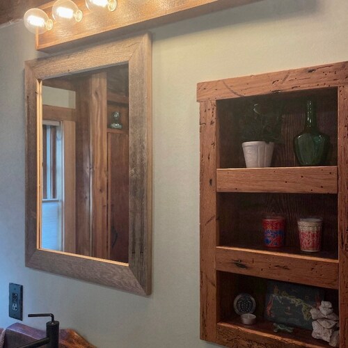 The BUFFALO CREEK Rustic barn wood bar shops strip bathroom vanity light