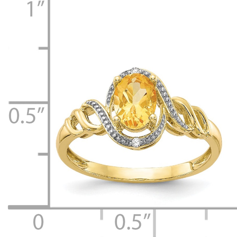 Ladies 10K Yellow Gold Oval Citrine Gemstone /& Diamond Bypass Twisted Band Ring