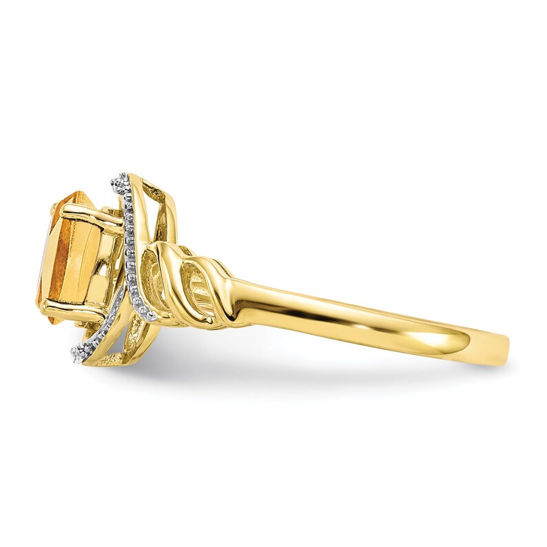 Ladies 10K Yellow Gold Oval Citrine Gemstone /& Diamond Bypass Twisted Band Ring