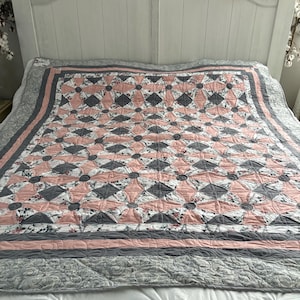 Handmade Kaleidoscope Paris Quilt.
