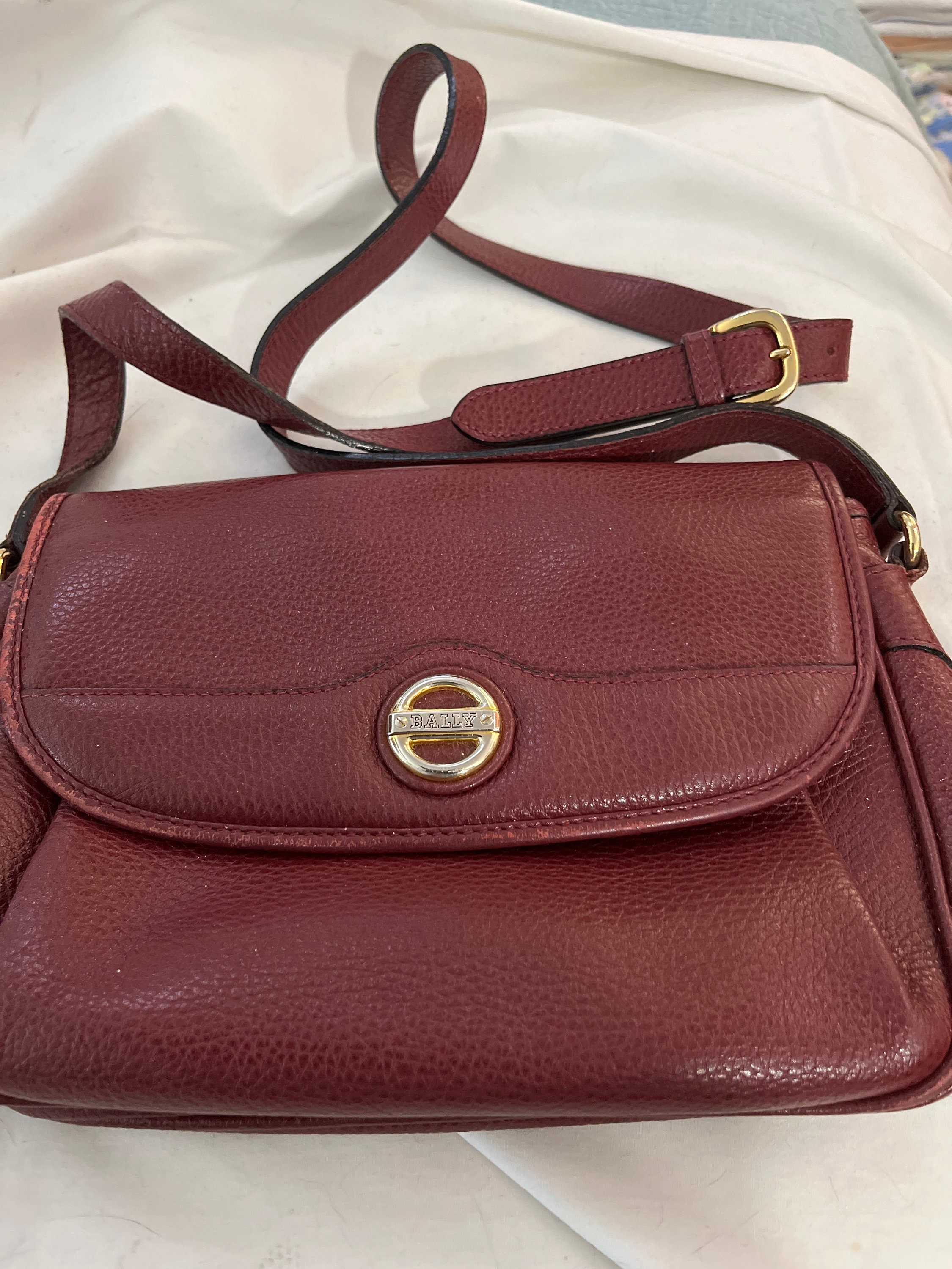 BALLY バリー レザースエード ハンドルバッグ 楽天市場】BALLY(バリー）スエード ミニ ハンドバッグ レッド