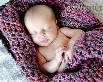 Newborn Victorian Baby Blanket /& Matching Hat; Beanie Photo Prop Baby Shower Gift Shabby Chic Grey White Crochet Granny Square
