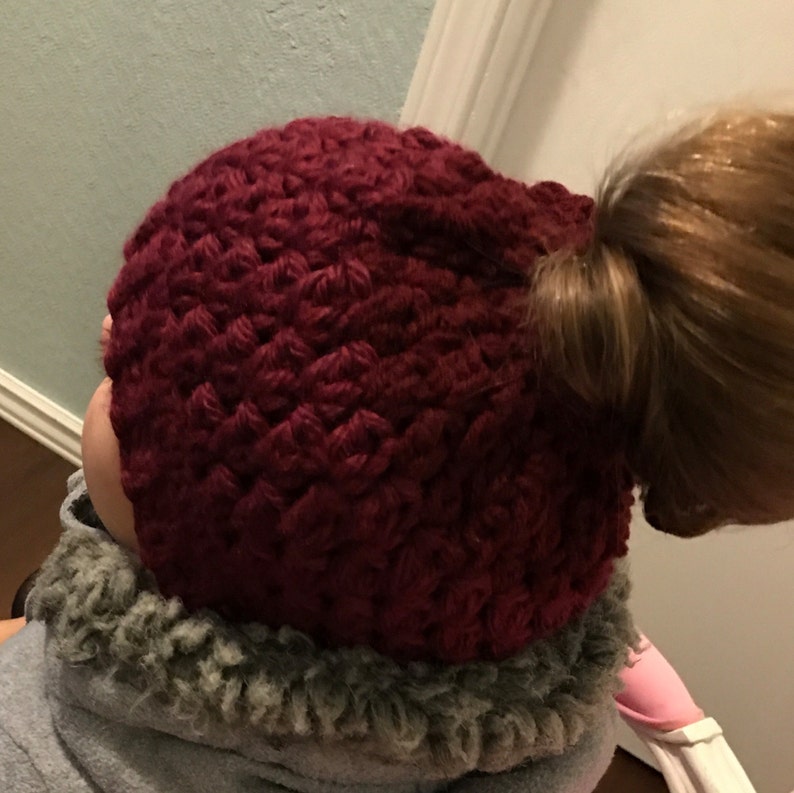 Crochet Maroon Burgundy Pinot Wine Color Ponytail Beanie Messy Bun Hat Runner Jogging Hat Skiing Hat Girl Teen Woman Winter Snow Gift