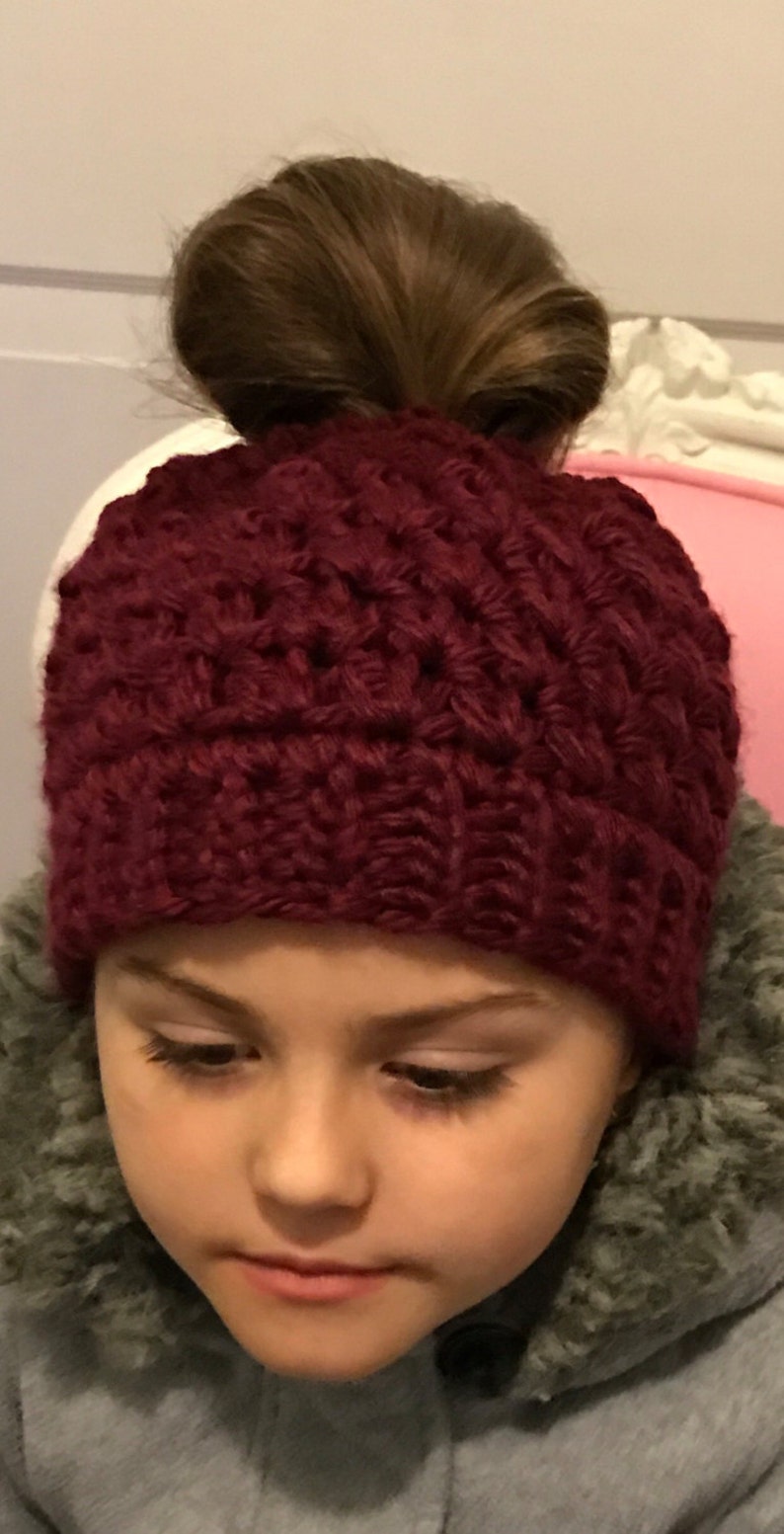 Crochet Maroon Burgundy Pinot Wine Color Ponytail Beanie Messy Bun Hat Runner Jogging Hat Skiing Hat Girl Teen Woman Winter Snow Gift