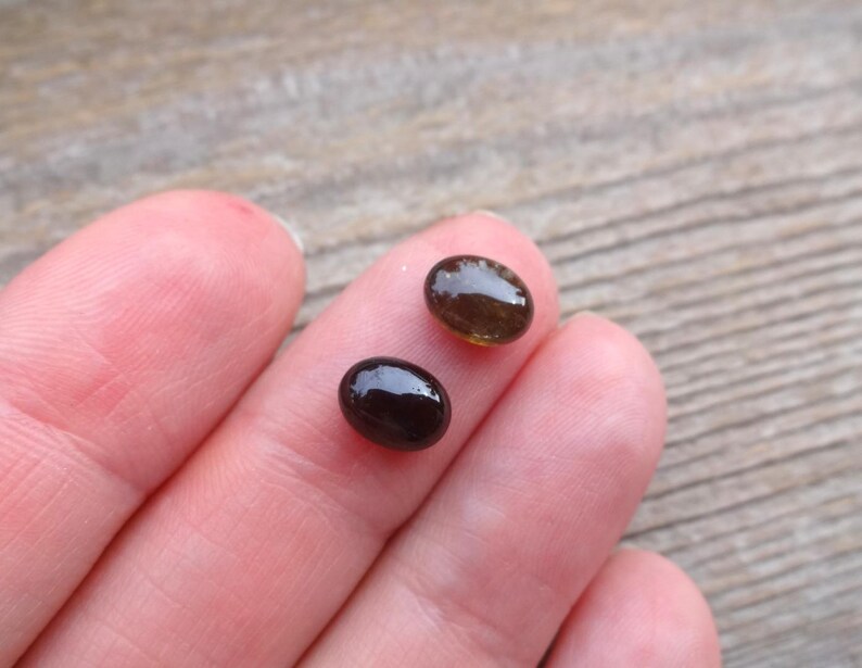 Pair Green Tourmaline cabochons 7x5mm for earrings match pairs image 6