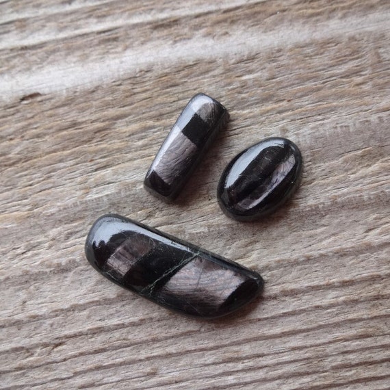 Hypersthene cabochon, natural gemstone cabochon ring size