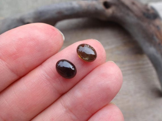 Pair Green Tourmaline cabochons 7x5mm for earrings match pairs
