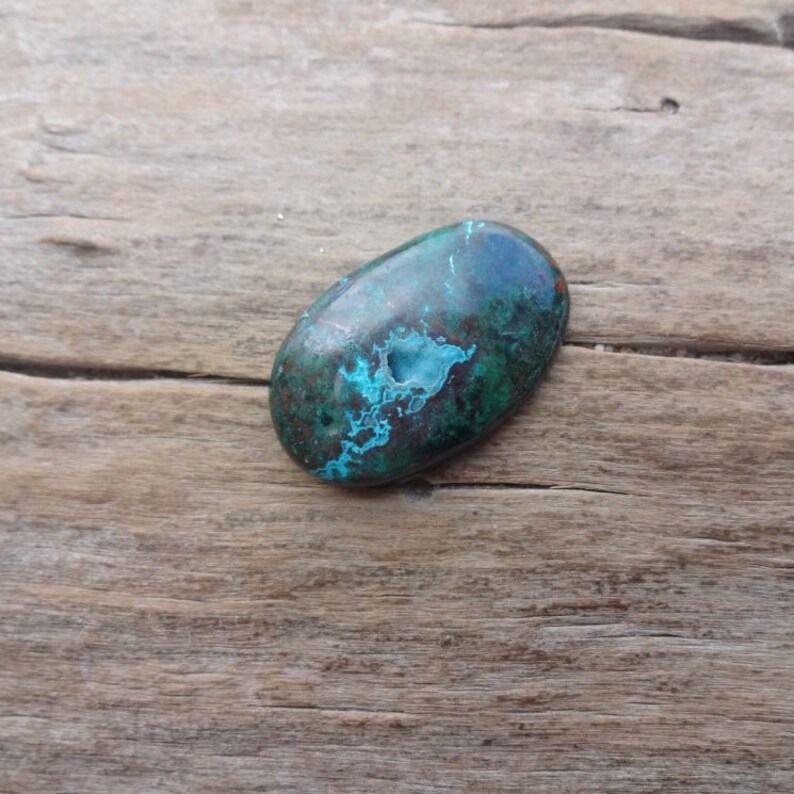 Blue Chrysocolla geode oval cabochon 30x20mm ring size cabochon