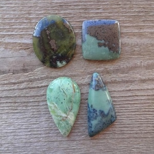 Hantigyrit Teisky Jade Cabochon, seltene Steine Cabochon, grüne Edelstein Cabochons