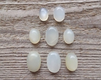 Cabujón de piedra de luna de leche, tamaño de anillo, piedra preciosa blanca, piedra de luna de seda ovalada de tamaño pequeño
