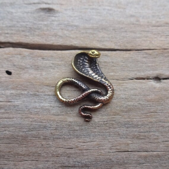 Textured Circle Animal Charm Gold Coin Charm Serpent 17 mm CZ Multi Color Pave Round Disc Snake Charms #2544