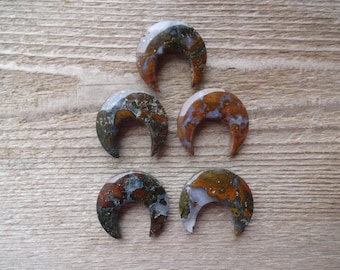 Indonesischer Grüner Moosachat Halbmond-Cabochon 30x30mm, zur Schmuckherstellung