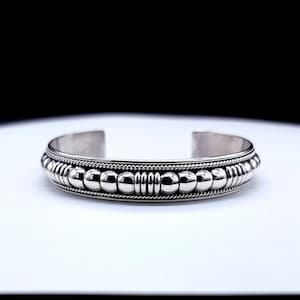 navajo silver bracelet // navajo jewelry // navajo // silver bracelet // navajo silver // Thomas charley