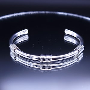 Silver navajo bracelet // silver bracelet stacker // navajo jewelry // silver bracelet