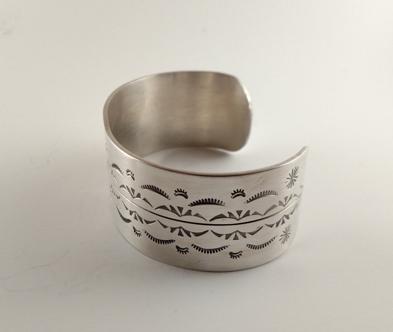 navajo silver bracelet // navajo jewelry // navajo // silver bracelet // navajo silver // bracelet image 1